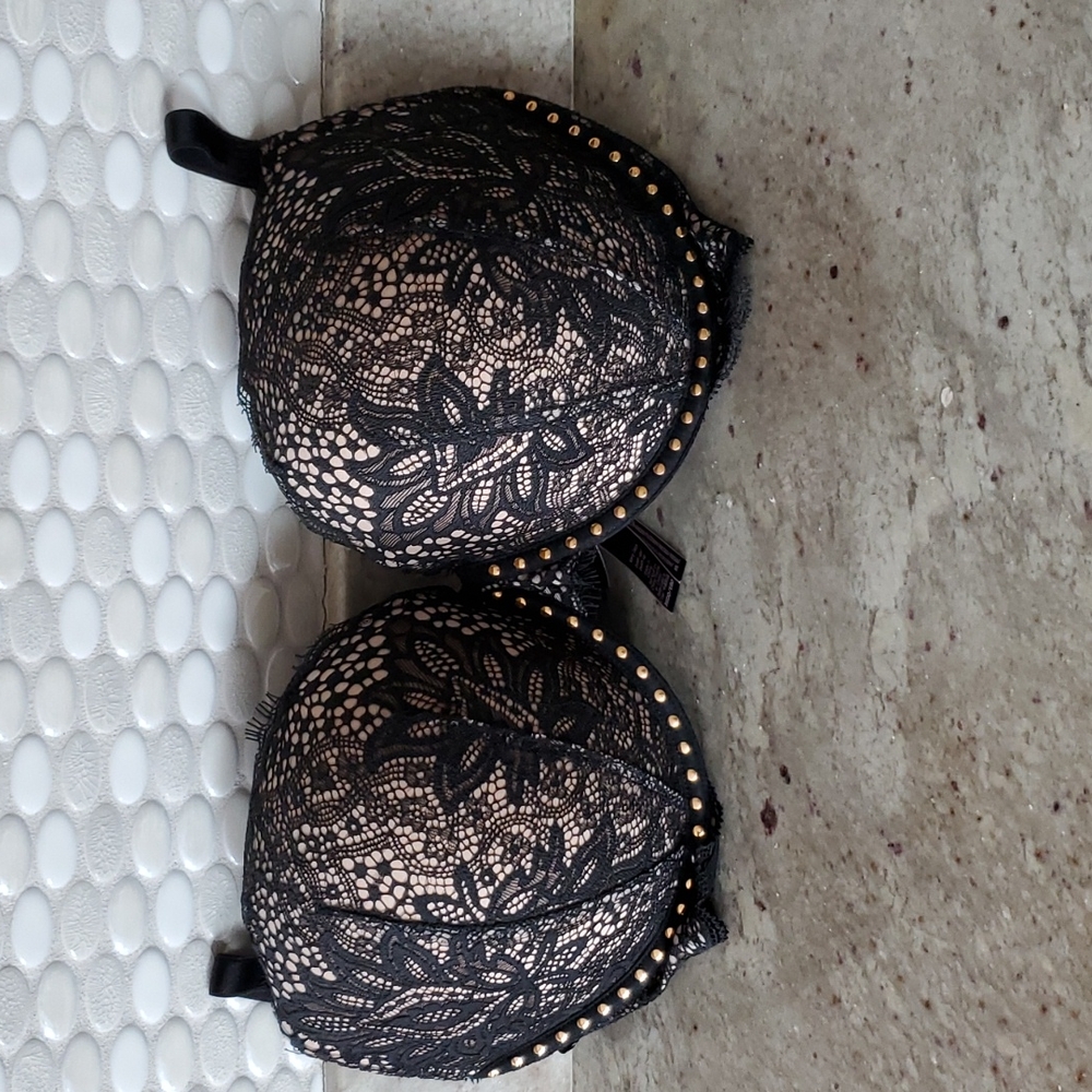 Victoria's Secret Glam Black Lace Bra